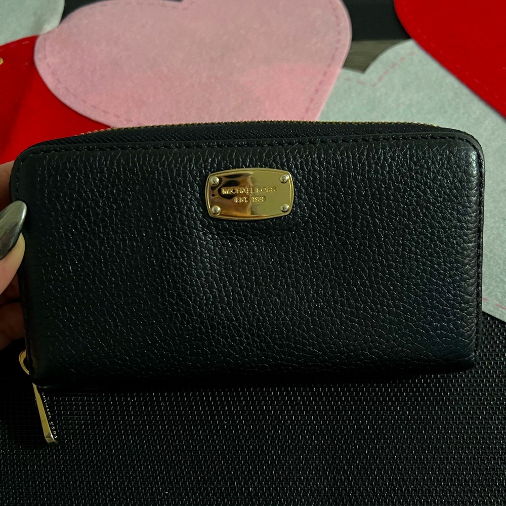 Michael Kors black leather long wallet